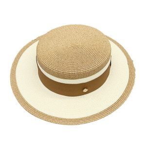 海辺で使用する女性向けのおしゃれな麦わら帽子をカスタマイズする
