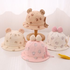 リボン付きの女の子用バケットハットをカスタマイズする