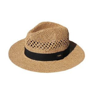 夏用の日よけの麦わら帽子をカスタマイズする